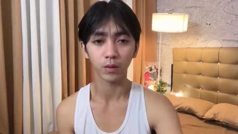 Snapshot of louieismy_name chatting on March 9, 3:43 am ignot ursh online show from March 9, 3:43 am
