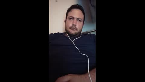 Snapshot of louinv chatting on November 18, 1:48 pm louinv online show from November 18, 1:48 pm