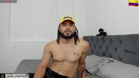 Snapshot of louis_marley_ chatting on June 20, 5:49 pm louis_marley_ online show from June 20, 5:49 pm