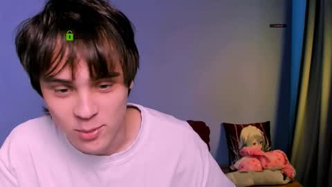 Snapshot of louis_tiger chatting on November 25, 9:53 am your dream online show from November 25, 9:53 am