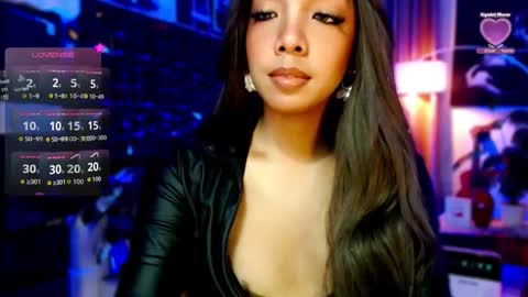Louisa online show from May 26, 2:51 am