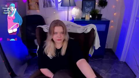 Loise online show from February 5, 9:08 pm
