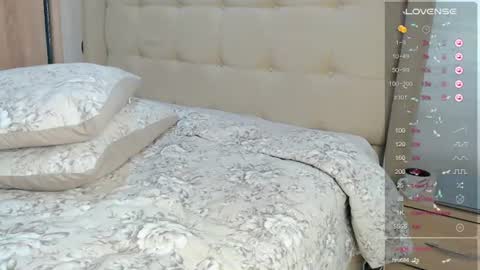 Snapshot of loula03 chatting on June 28, 1:11 am online show from June 28, 1:11 am