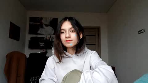 EVA online show from November 21, 8:57 am