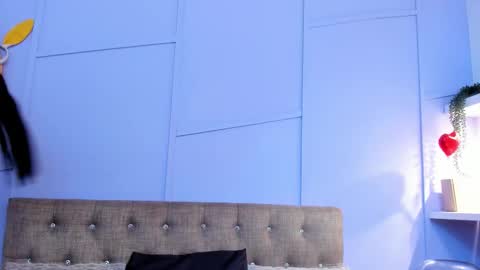 Louren Fox online show from October 8, 11:41 am