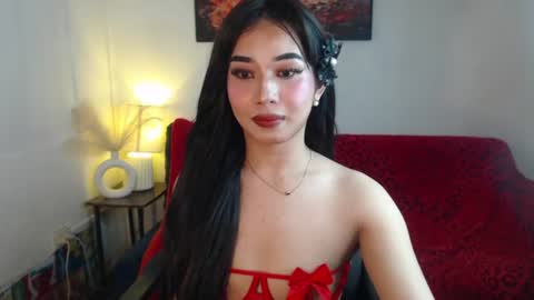 Snapshot of lovabletrans_deia chatting on June 29, 7:25 am DEIA online show from June 29, 7:25 am