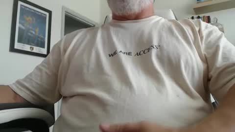 love2c2c2 online show from April 4, 6:05 pm