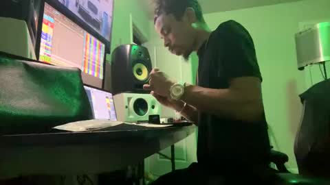 Prynce online show from February 7, 6:14 am