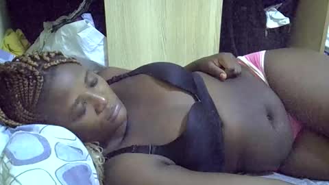 love bug online show from February 10, 1:32 am