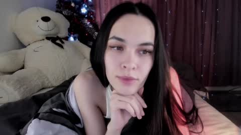 Snapshot of love_coin chatting on January 6, 9:11 pm Love is name - I want to be your hobby General of hearts troops online show from January 6, 9:11 pm