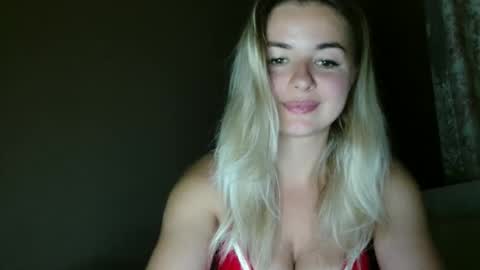 Snapshot of love_dom_meg chatting on October 17, 9:06 pm Megane online show from October 17, 9:06 pm