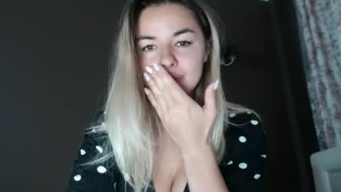 Megane online show from November 1, 7:10 am