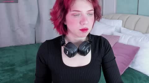 Lola online show from December 17, 12:56 am