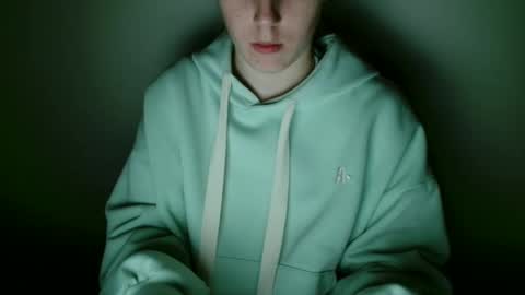 Vivian online show from February 7, 10:08 am