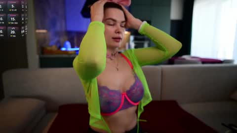 love you to123 online show from March 16, 6:28 am