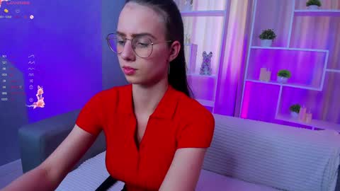 Elisabette online show from April 7, 8:26 am