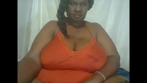 Lynn online show from April 8, 2:22 am