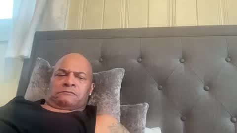 loved19 online show from March 6, 9:55 pm