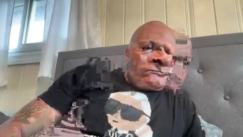 loved19 online show from April 7, 9:37 pm