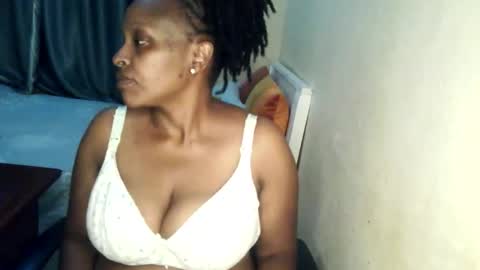 loveedee4 online show from April 20, 8:10 pm