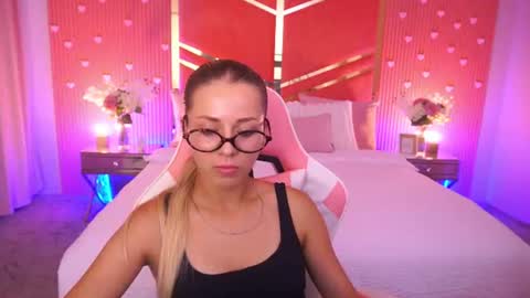 loveedove online show from July 2, 12:22 pm