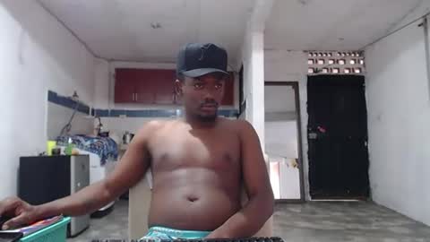 -kiliiamp online show from June 25, 1:04 pm