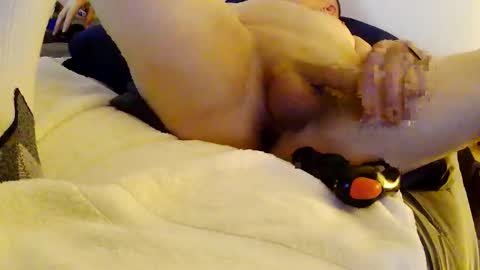 Snapshot of lovefreak45 chatting on November 3, 5:31 am SuperFreak online show from November 3, 5:31 am