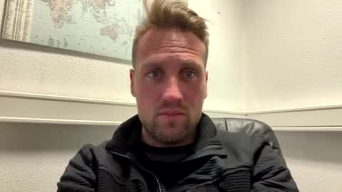 lovefuesse online show from February 3, 12:21 pm