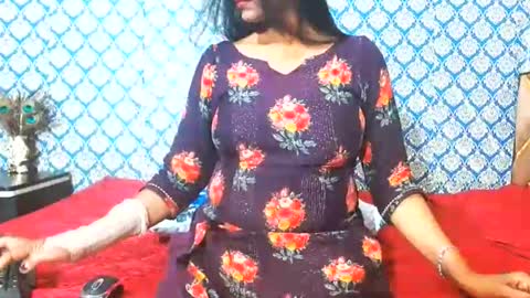 Snapshot of lovefunnitya chatting on October 12, 3:11 pm Divya online show from October 12, 3:11 pm