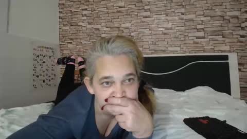 heaven online show from November 29, 1:36 pm