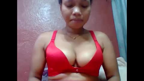 loveinlife750427 online show from December 17, 3:12 am