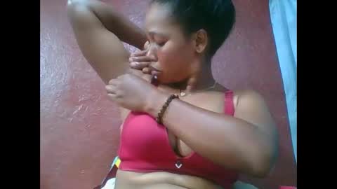 loveinlife750427 online show from January 7, 6:38 am