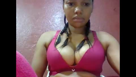 loveinlife750427 online show from March 1, 3:19 am