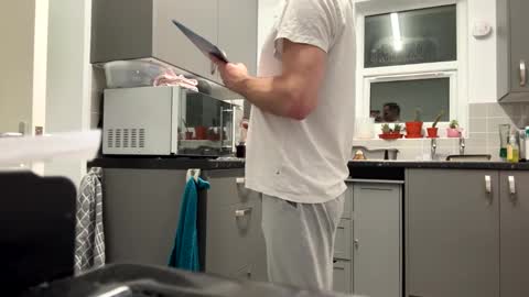 getnaked123 online show from February 15, 1:24 am