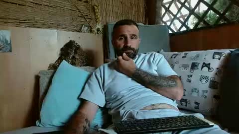 loveivat80 online show from June 18, 11:47 am