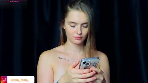 Molly online show from November 29, 4:43 pm