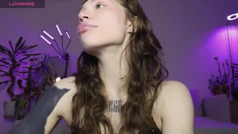 Elsa online show from January 12, 5:34 am