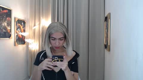 alwina online show from April 13, 6:13 pm