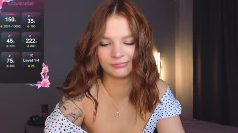 Jenny online show from December 4, 1:36 am