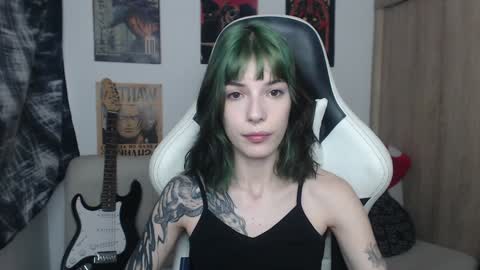 Cassie online show from January 4, 9:31 pm