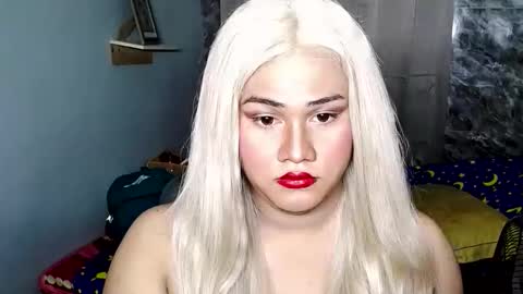 Snapshot of lovely_coleen chatting on November 7, 10:26 am lovely_coleen online show from November 7, 10:26 am