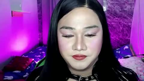 Snapshot of lovely_coleen chatting on November 19, 4:18 pm lovely_coleen online show from November 19, 4:18 pm