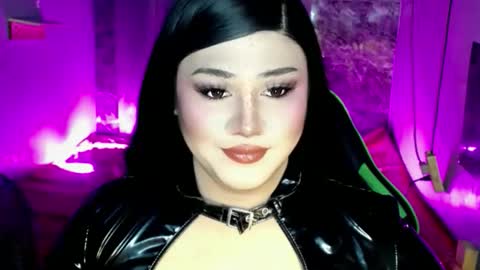 Snapshot of lovely_coleen chatting on December 2, 6:36 pm lovely_coleen online show from December 2, 6:36 pm