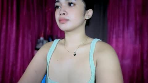 Snapshot of lovely_kurtny04 chatting on April 26, 2:09 am LOVE online show from April 26, 2:09 am