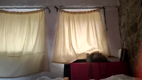 Snapshot of lovely_maia chatting on November 9, 3:54 pm Maya online show from November 9, 3:54 pm