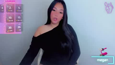 lovely_megan08 online show from November 2, 12:24 am
