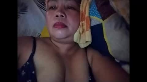 lovely_orchid online show from March 17, 6:28 am