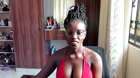 Snapshot of lovely_princes1 chatting on August 9, 10:53 am I am witty online show from August 9, 10:53 am