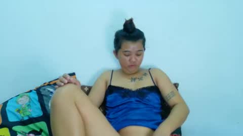 Snapshot of lovelyasian_babe chatting on November 27, 5:37 pm lovelyasian_babe online show from November 27, 5:37 pm