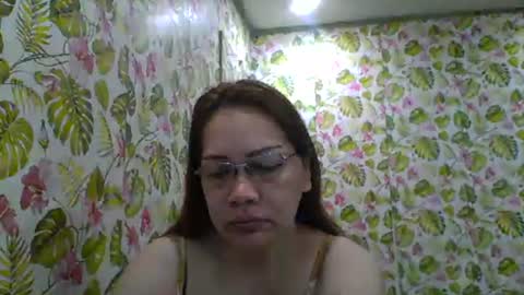 lovelyasiancutie online show from January 5, 8:23 pm